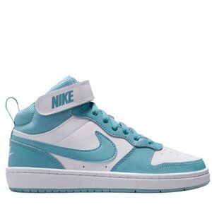 Nike Kids’ Grade School Court Borough Mid 2 Shoes